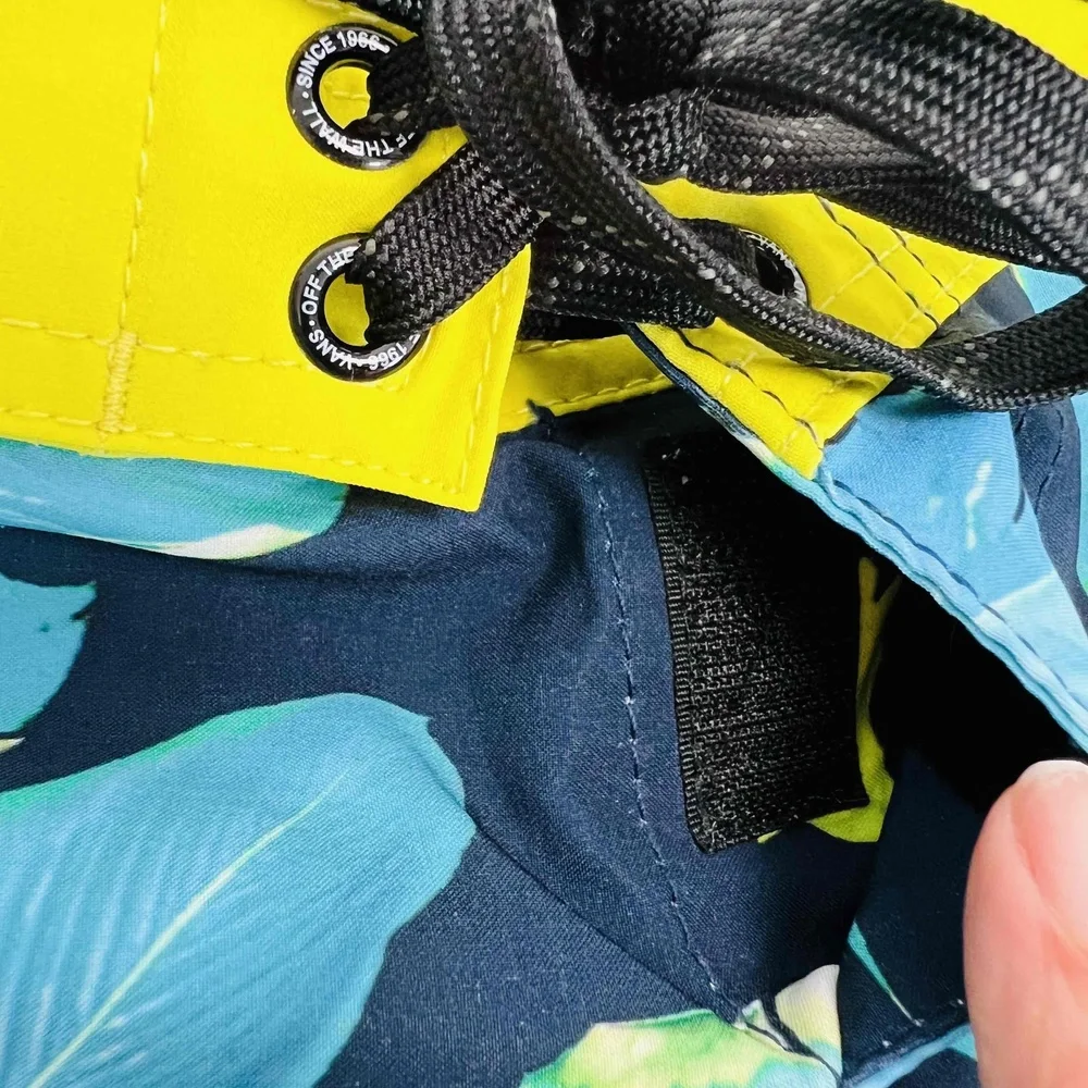 Vans Size 30 Boardshorts Multi-Color Drawstring‎ Waist Floral Color Block